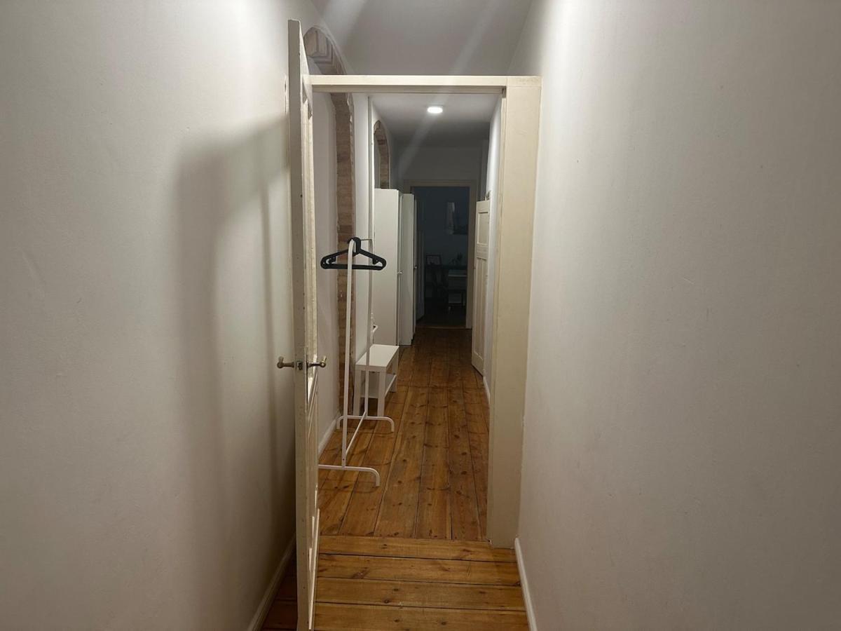 Appartement Typical Altbau In The Heart Of Wedding *