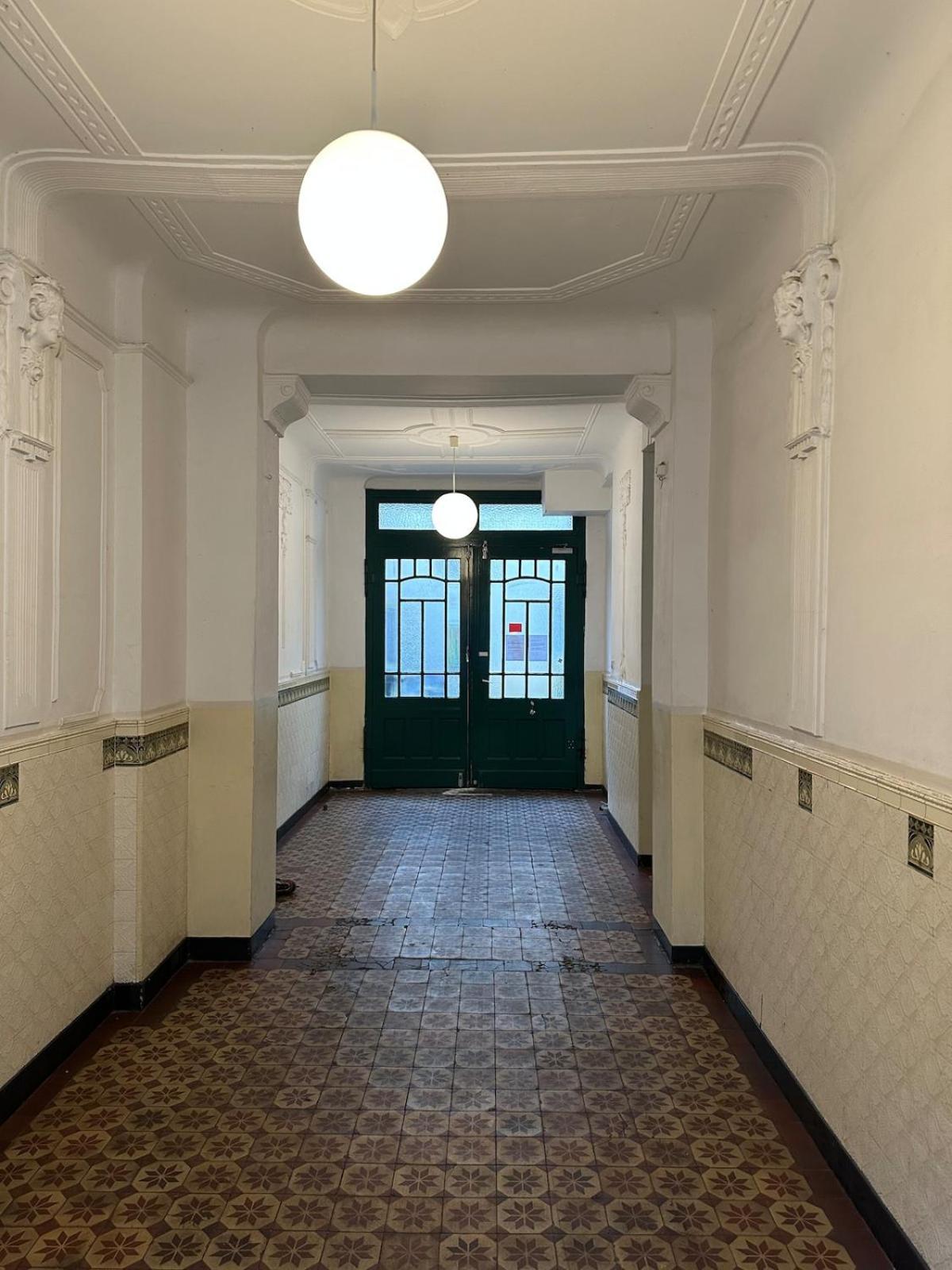 Typical Altbau In The Heart Of Wedding Appartement